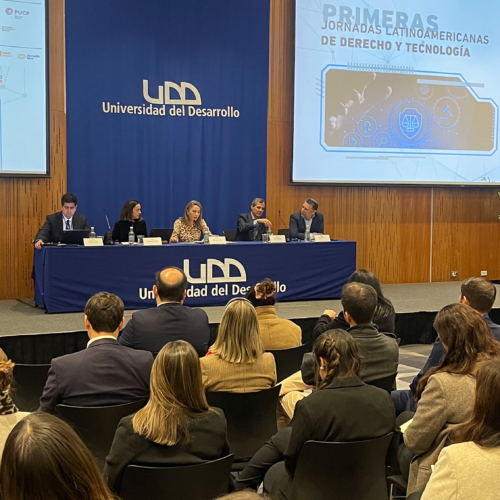 Expertos Nacionales e Internacionales Abordan los Desafíos de la Regulación de la IA en las Primeras Jornadas Latinoamericanas de Derecho y Tecnología en la UDD