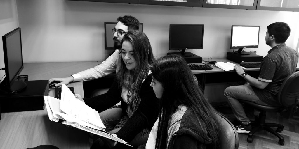 Estudiantes_UDD_Carrera_Derecho