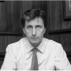 Carlos Claussen Calvo