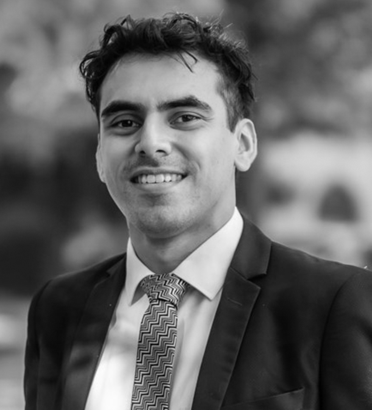 Jaime Viveros Garay - Facultad de Derecho