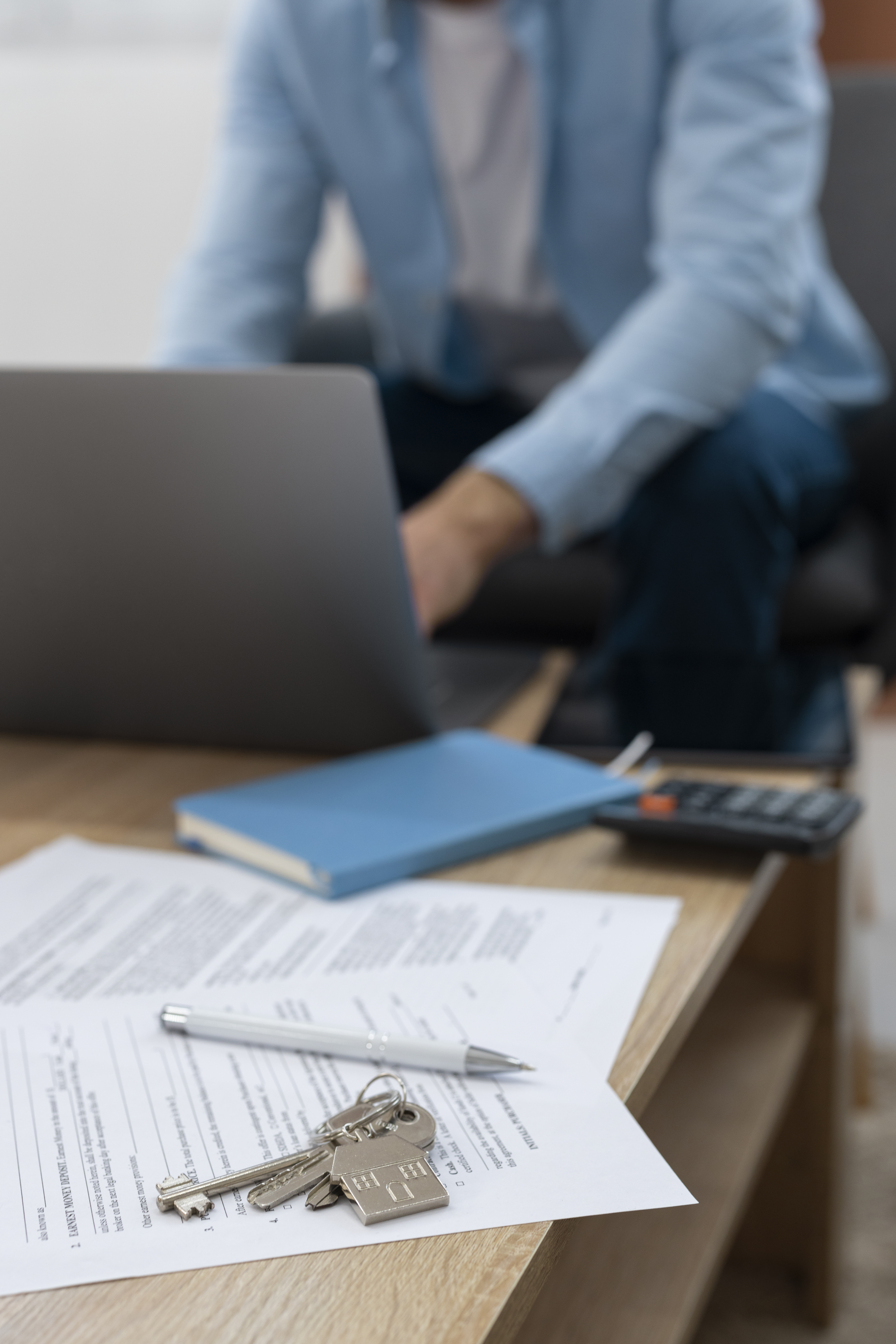 Curso Contratos de Arrendamiento y de Compraventa: Aspectos Sustantivos y Procesales