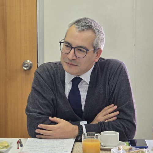 Workshop Doctoral: Diego Galaz presentó su investigación sobre el derecho a resistir desde una mirada deliberativa 