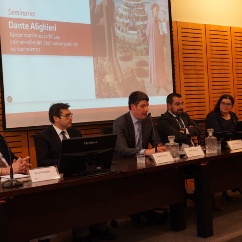 Doctorando UDD Pablo Maillet expuso en seminario sobre Dante Alighieri