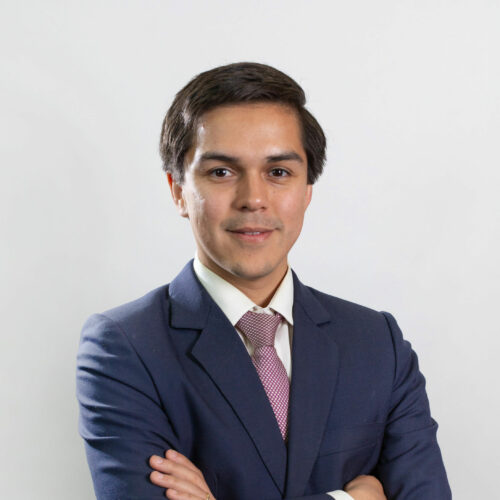 John Henríquez destacado entre los 100 Jóvenes Líderes 2025 por Revista Sábado