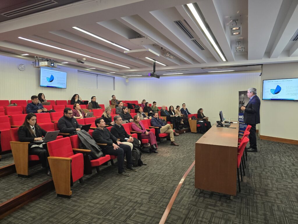 Clase Magister en Gobierno Corporativo, Sostenibilidad y Compliance (MGCSC) 3