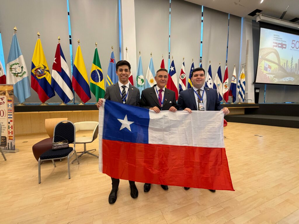 Benjamín Veliz y Vicente Mardones representaron a Chile en la final del certamen, el capítulo para estudiantes del XXXV Encuentro Panamericano de Derecho Procesal.
